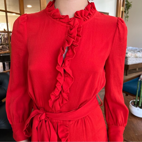 Marc Jacobs Dresses & Skirts - Red Marc Jacobs Ruffle Dress Size 4 Self Belt 3/4 Sleeves Silk Crepe Regence